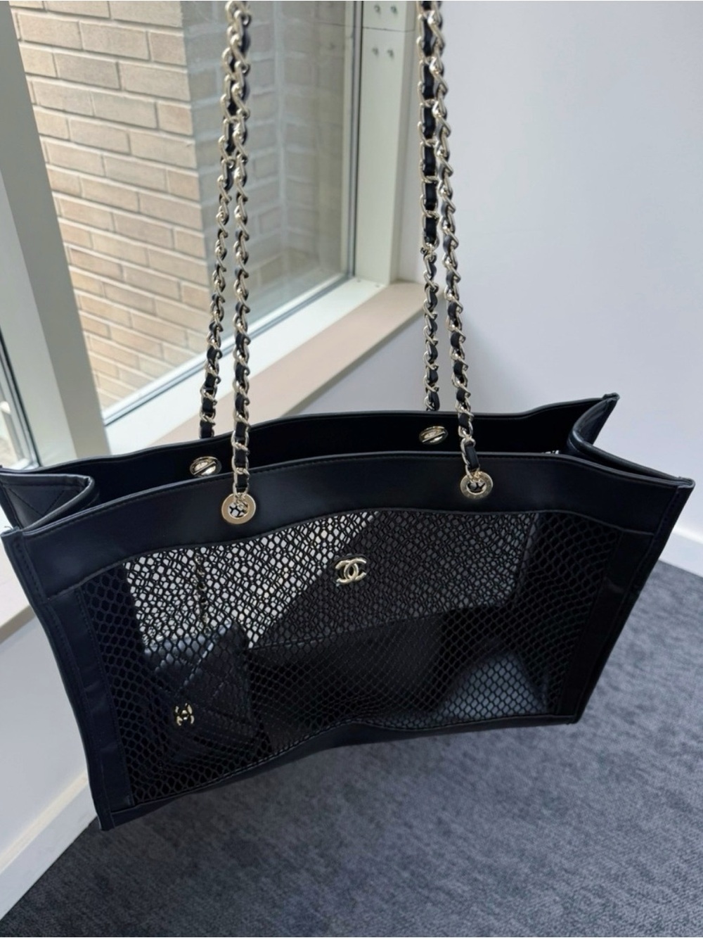 Chanel Beauty Black Mesh Chain Tote Bag With Inner Leather Pouch